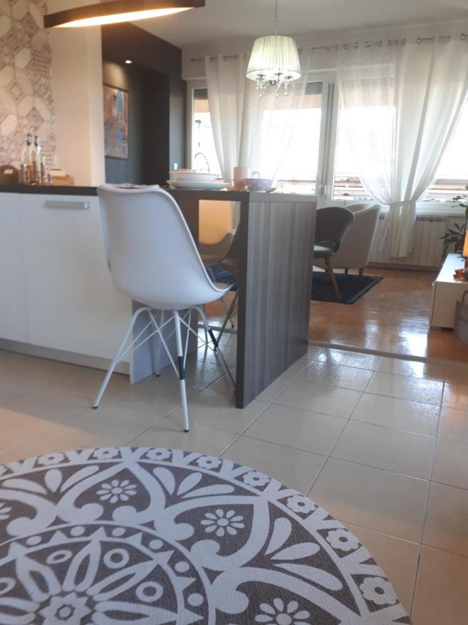 Apartman Diva Tuzla Exterior foto